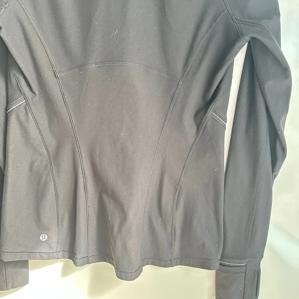 Lululemon Fresh Track Black Half Zip Long Sleeve Pullover Athleisure‎ Size 10